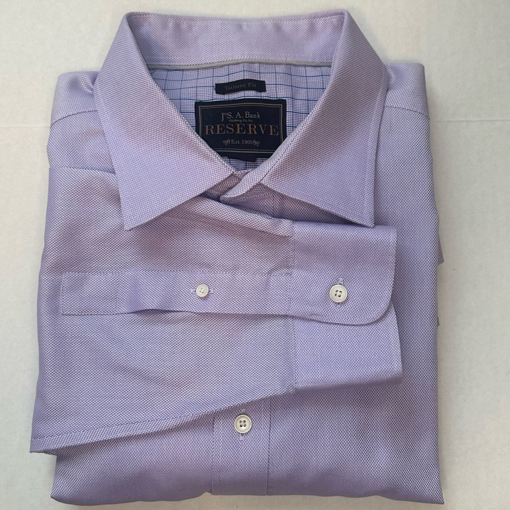 Jos A Bank Men's Light Purple Dress Shirt